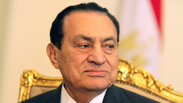 Суд запретил трансляцию процесса над Мубараком